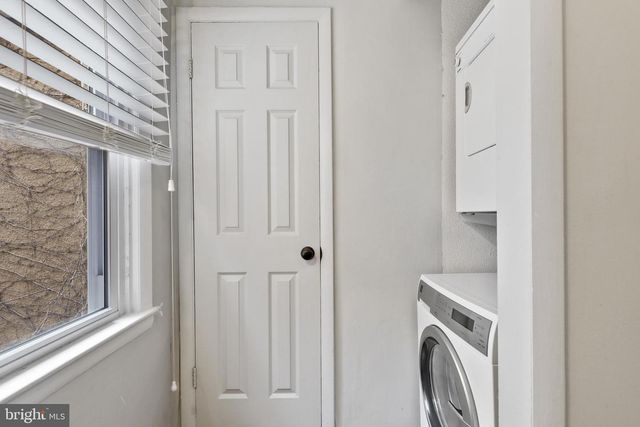 803 S HANOVER ST, Baltimore, MD 21230