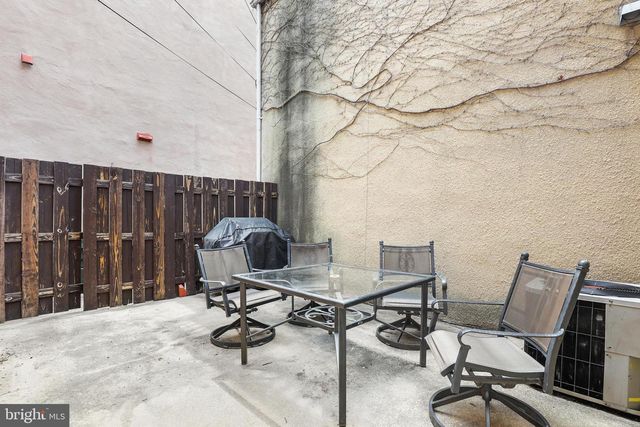 803 S HANOVER ST, Baltimore, MD 21230