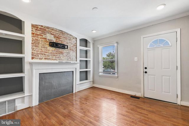 803 S HANOVER ST, Baltimore, MD 21230