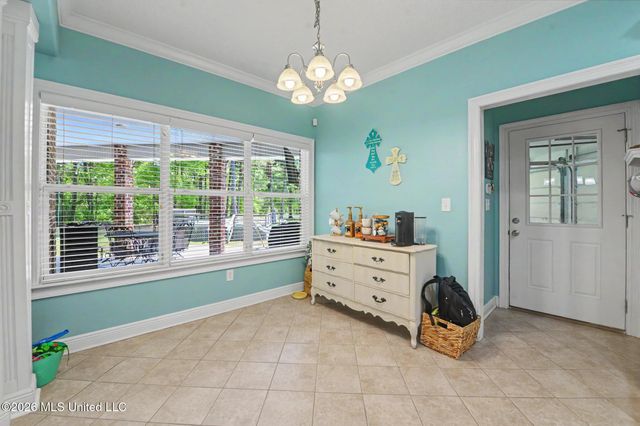 6211 Crump Road, Kiln, MS 39556