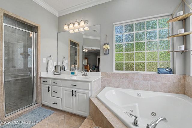 6211 Crump Road, Kiln, MS 39556
