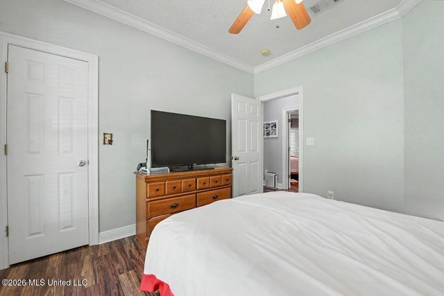 6211 Crump Road, Kiln, MS 39556