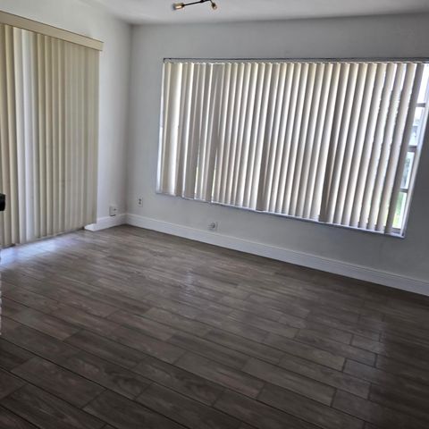 3860 NW 8th Place, Fort Lauderdale, FL 33311