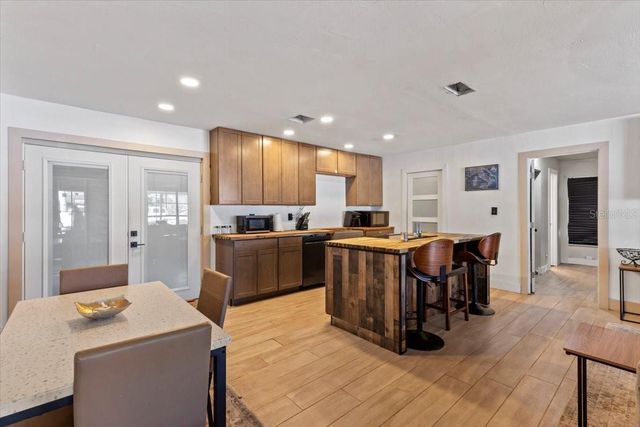 980 THELMA AVENUE, Orange City, FL 32763