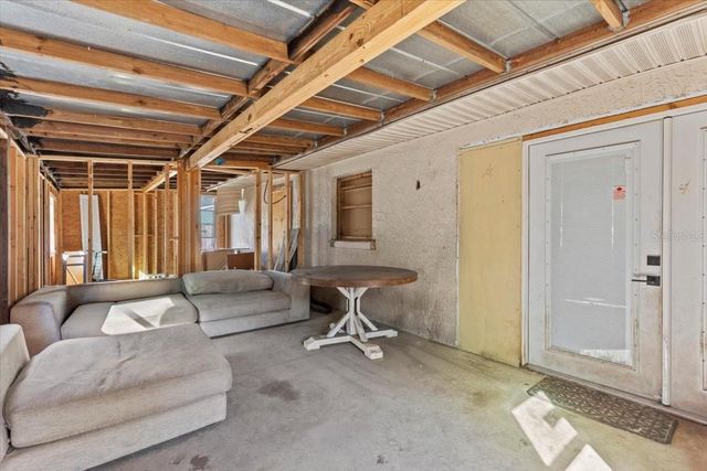 980 THELMA AVENUE, Orange City, FL 32763