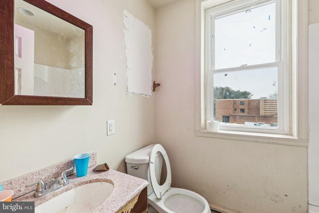 2110 W CHEW AVE, Philadelphia, PA 19138