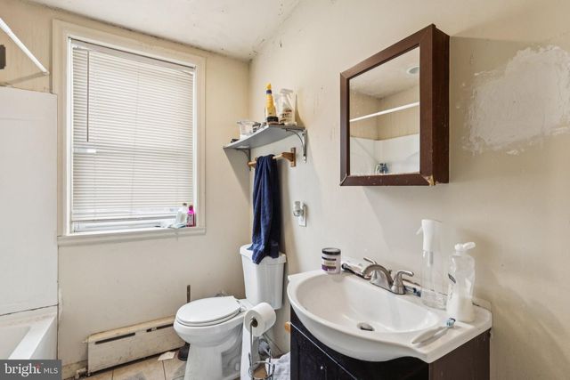 2110 W CHEW AVE, Philadelphia, PA 19138