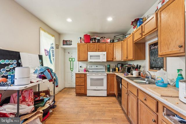 2110 W CHEW AVE, Philadelphia, PA 19138