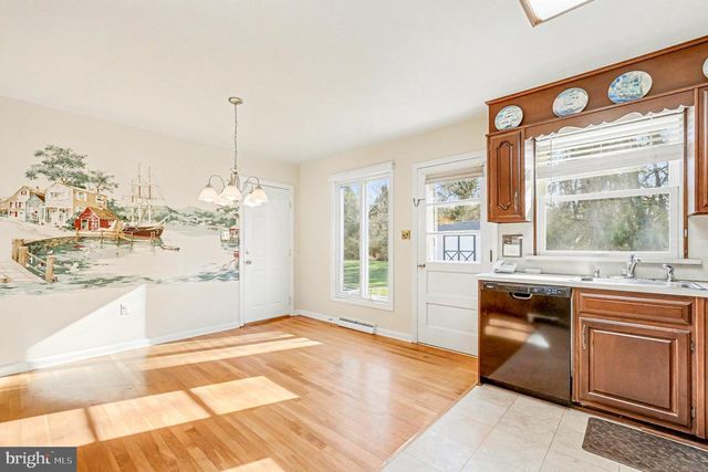 8 ILER LN, Chesapeake City, MD 21915