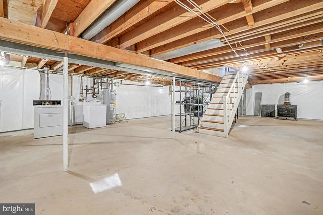 8 ILER LN, Chesapeake City, MD 21915