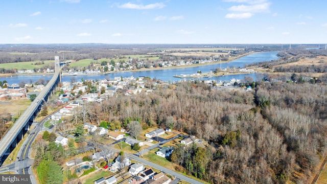 8 ILER LN, Chesapeake City, MD 21915