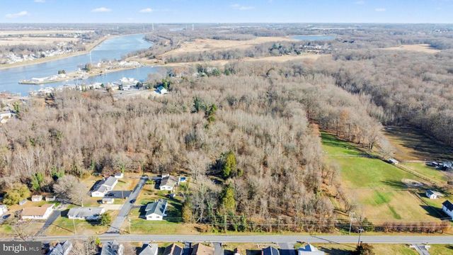 8 ILER LN, Chesapeake City, MD 21915