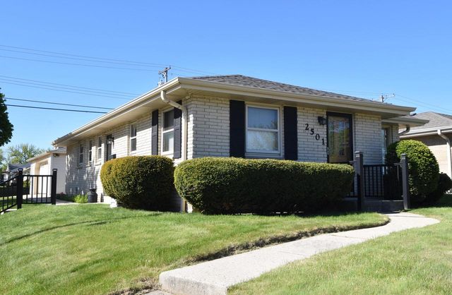 2501 Layton AVENUE, Milwaukee, WI 53221