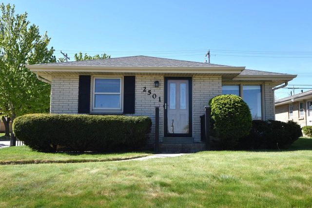 2501 Layton AVENUE, Milwaukee, WI 53221