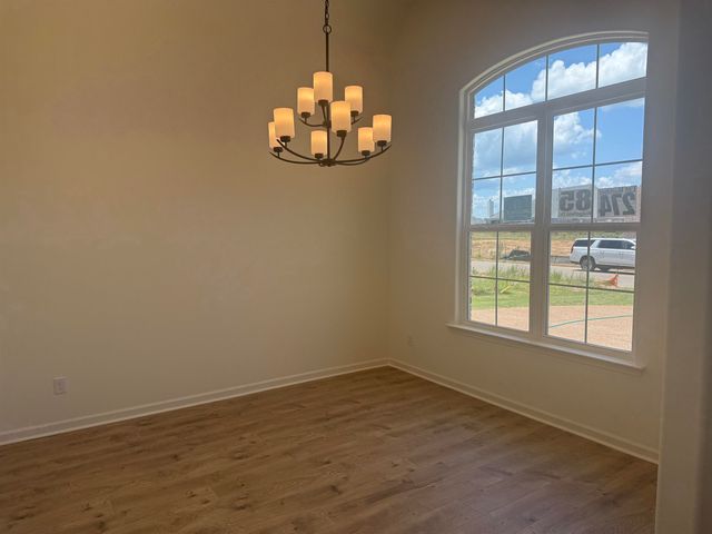 85 RIDGEFIELD DR, Oakland, TN 38060