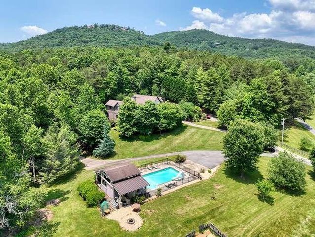 115 Dawsons Lane, Murphy, NC 28906