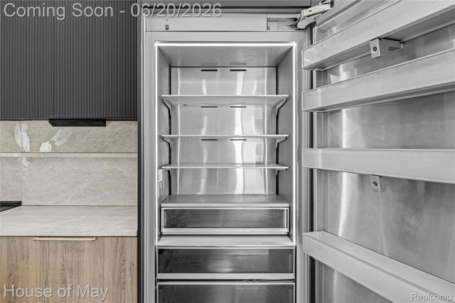 10890 Hillway Drive, White Lake Charter Township, MI 48386