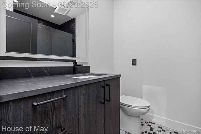 10890 Hillway Drive, White Lake Charter Township, MI 48386