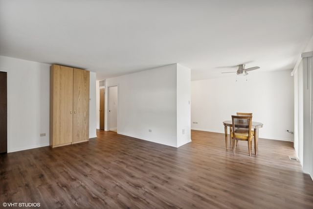 19128 S Pine Drive 19128, Country Club Hills, IL 60478