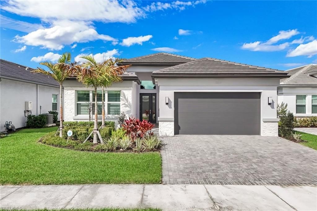 12255 Bonnet DR, NAPLES, FL 34120 — photo 2