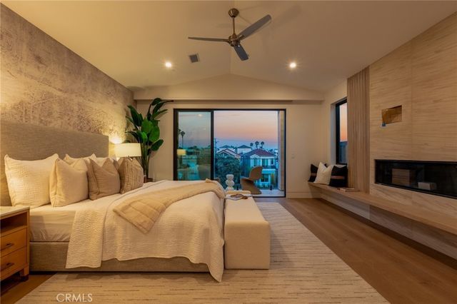 515 12th Street, Huntington Beach, CA 92648