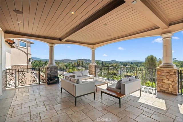 18352 Cerro Villa, Villa Park, CA 92861