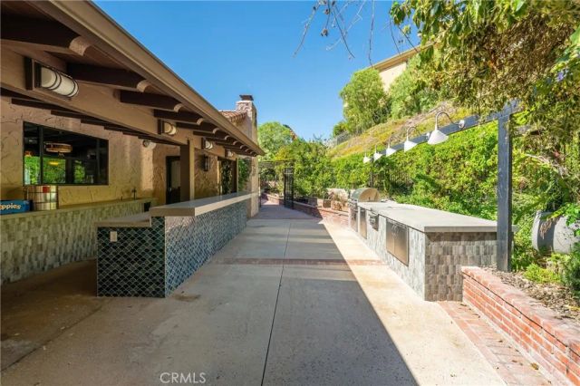 18352 Cerro Villa, Villa Park, CA 92861