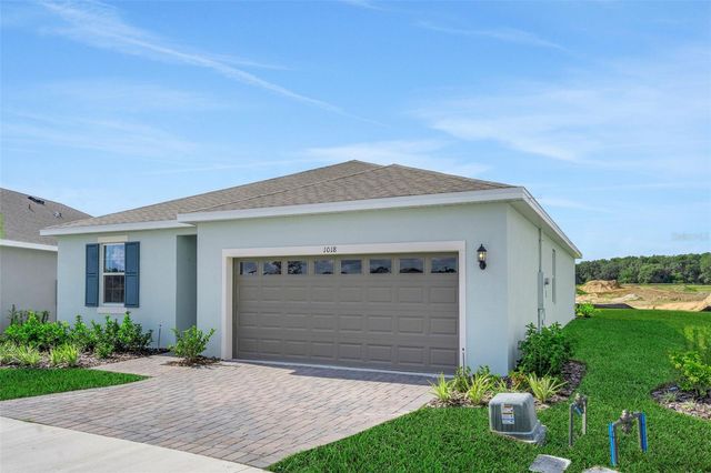 1018 SWAMP CHESTNUT LOOP, Lady Lake, FL 32159