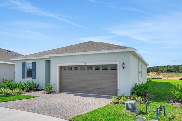 1018 SWAMP CHESTNUT LOOP, Lady Lake, FL 32159