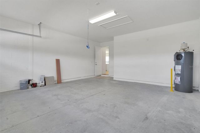 1018 SWAMP CHESTNUT LOOP, Lady Lake, FL 32159