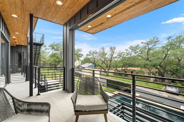 2208 Montclaire ST, Austin, TX 78704