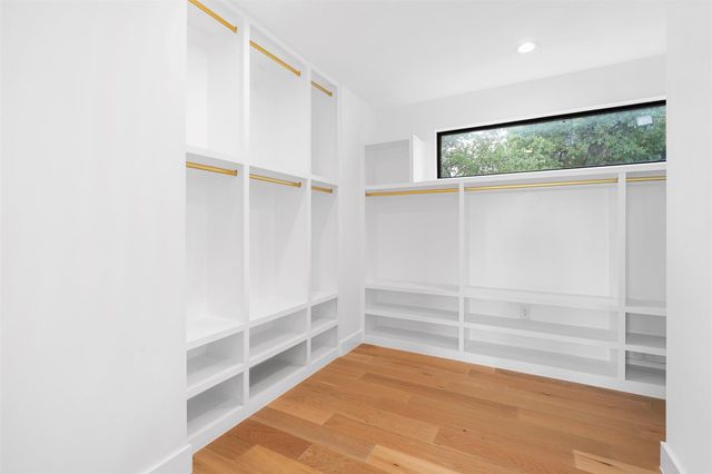 2208 Montclaire ST, Austin, TX 78704