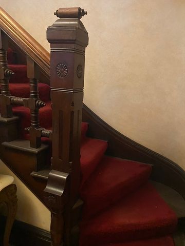 58 Oak St, Boston, MA 02136