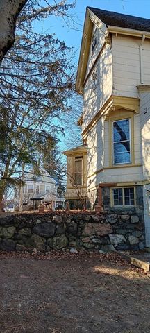 58 Oak St, Boston, MA 02136