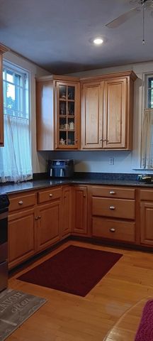 58 Oak St, Boston, MA 02136