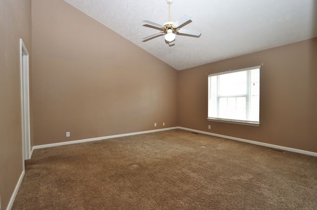 1228 Bending Creek Dr, Antioch, TN 37013