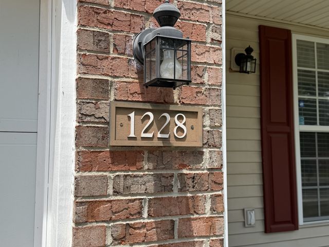 1228 Bending Creek Dr, Antioch, TN 37013