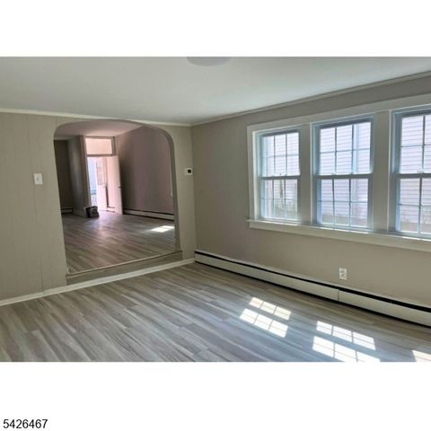 116 E Federal St, Burlington City, NJ 08016