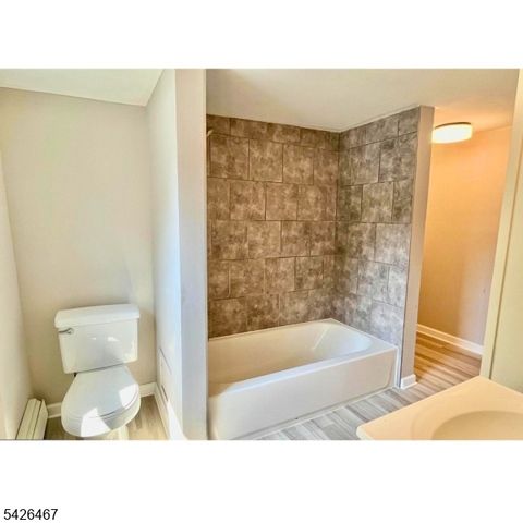 116 E Federal St, Burlington City, NJ 08016