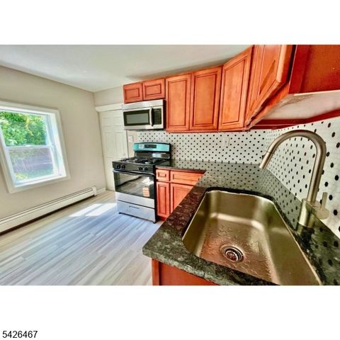 116 E Federal St, Burlington City, NJ 08016