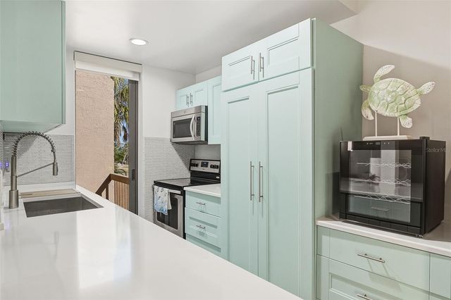 208 PASS KEY ROAD 208, Sarasota, FL 34242