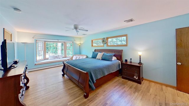 76 Helme Avenue, Miller Place, NY 11764