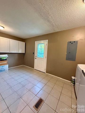 494 Vera Drive, Rockwell, NC 28138