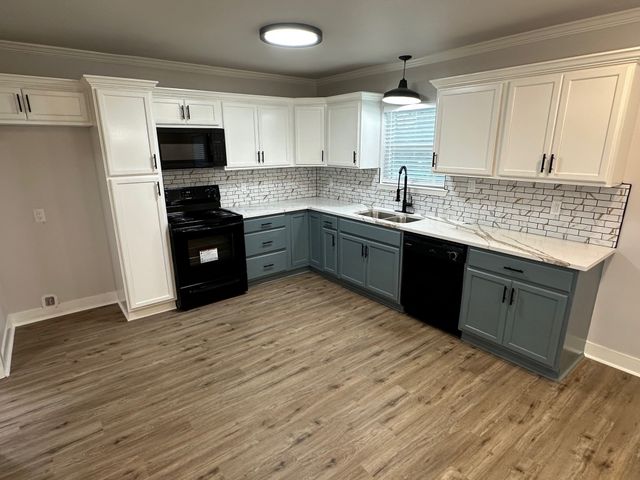 1606 Cherry Avenue, Corsicana, TX 75110