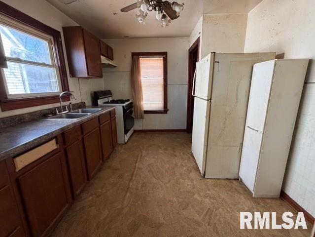 2216 S 13TH Street, Springfield, IL 62703