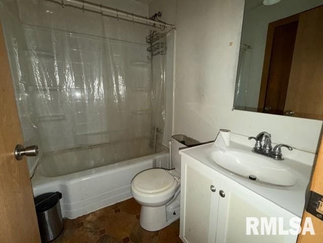 2216 S 13TH Street, Springfield, IL 62703