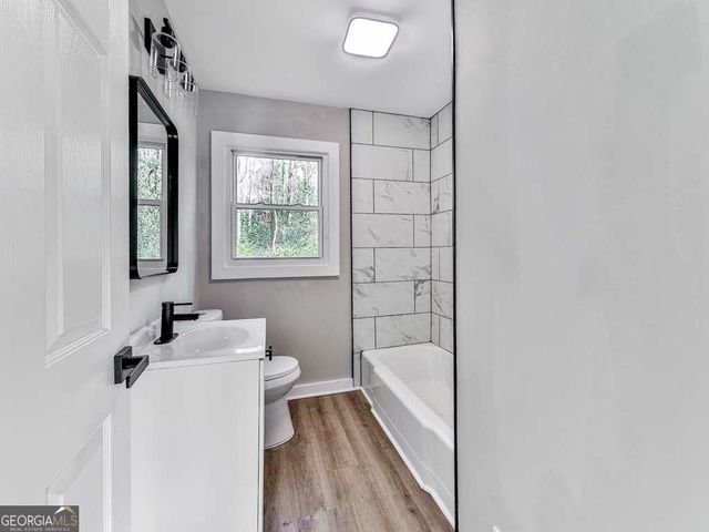 5205 Silhouette Lane SW, Mableton, GA 30126