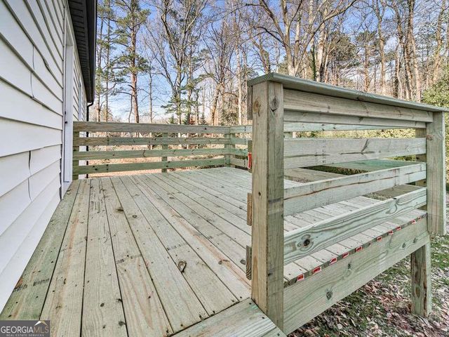 5205 Silhouette Lane SW, Mableton, GA 30126