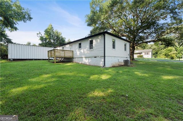 5205 Silhouette Lane SW, Mableton, GA 30126