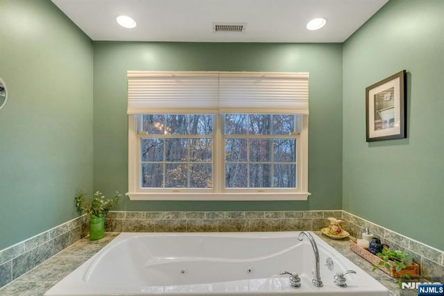 103 Gelnaw Lane, Montvale, NJ 07645